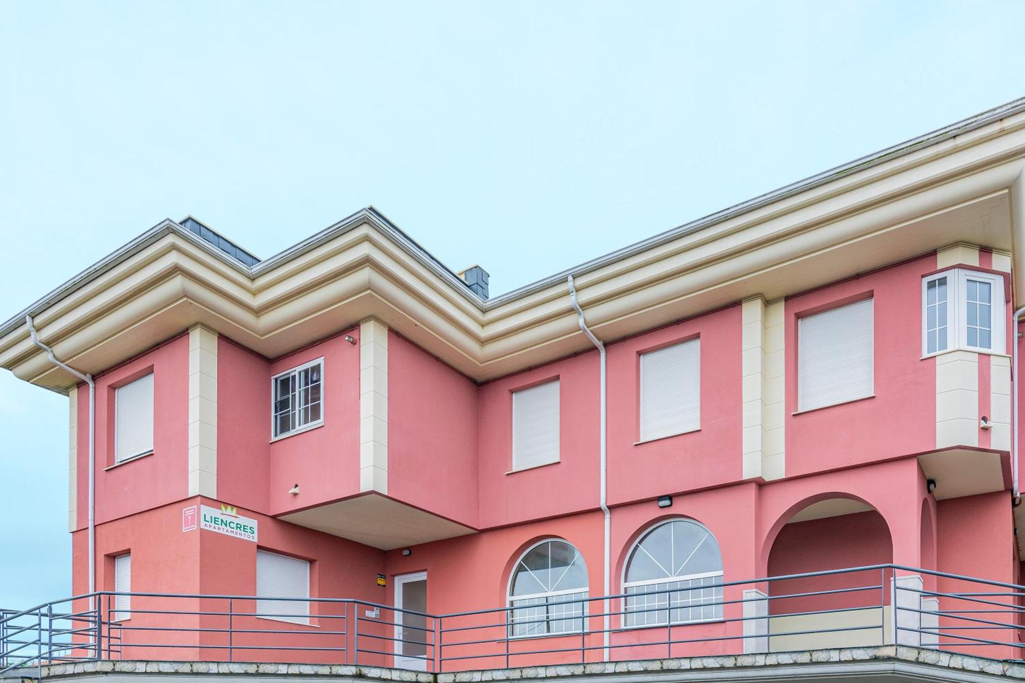 Liencres Apartamentos Екстериор снимка